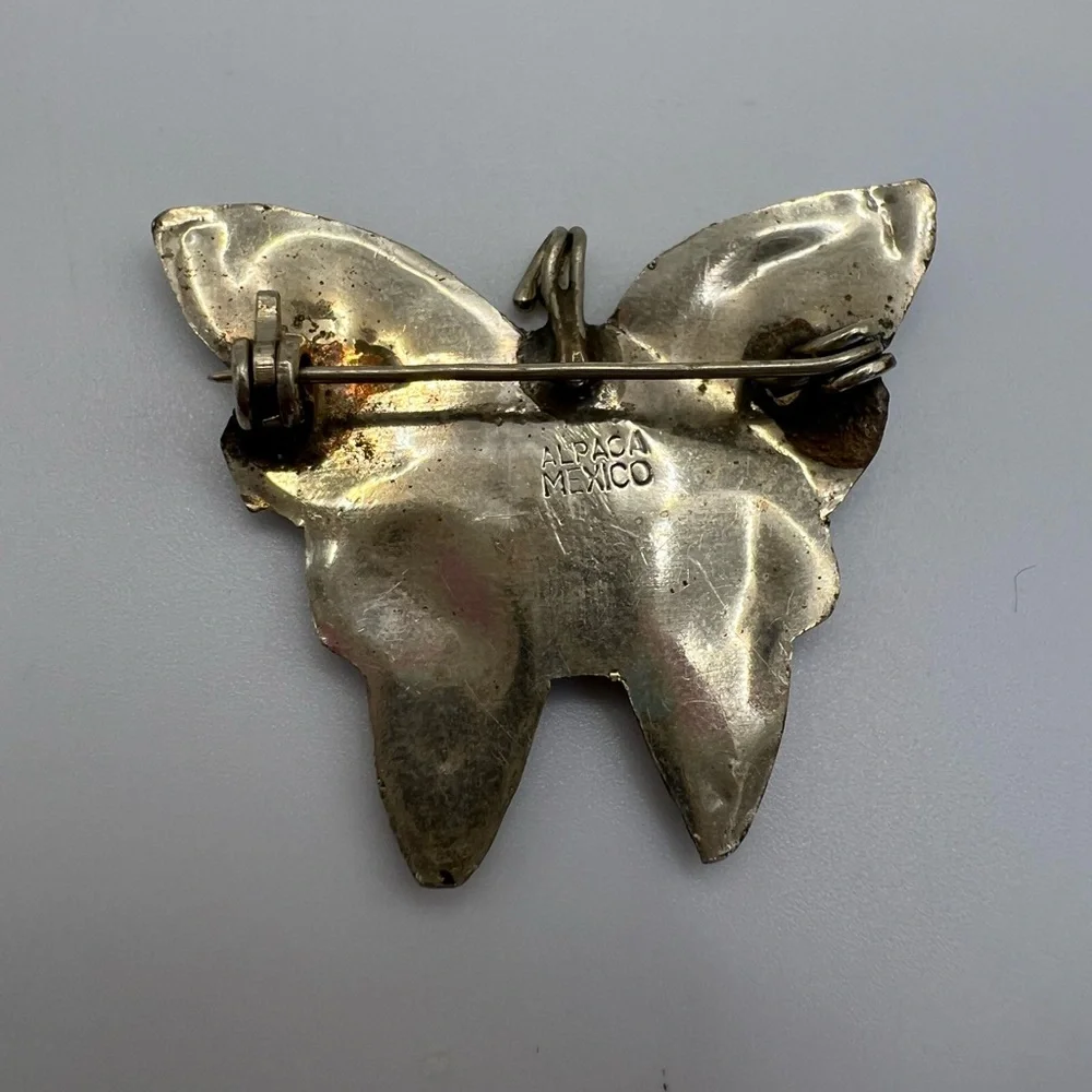 Alpaca Abalone Brooch Pin